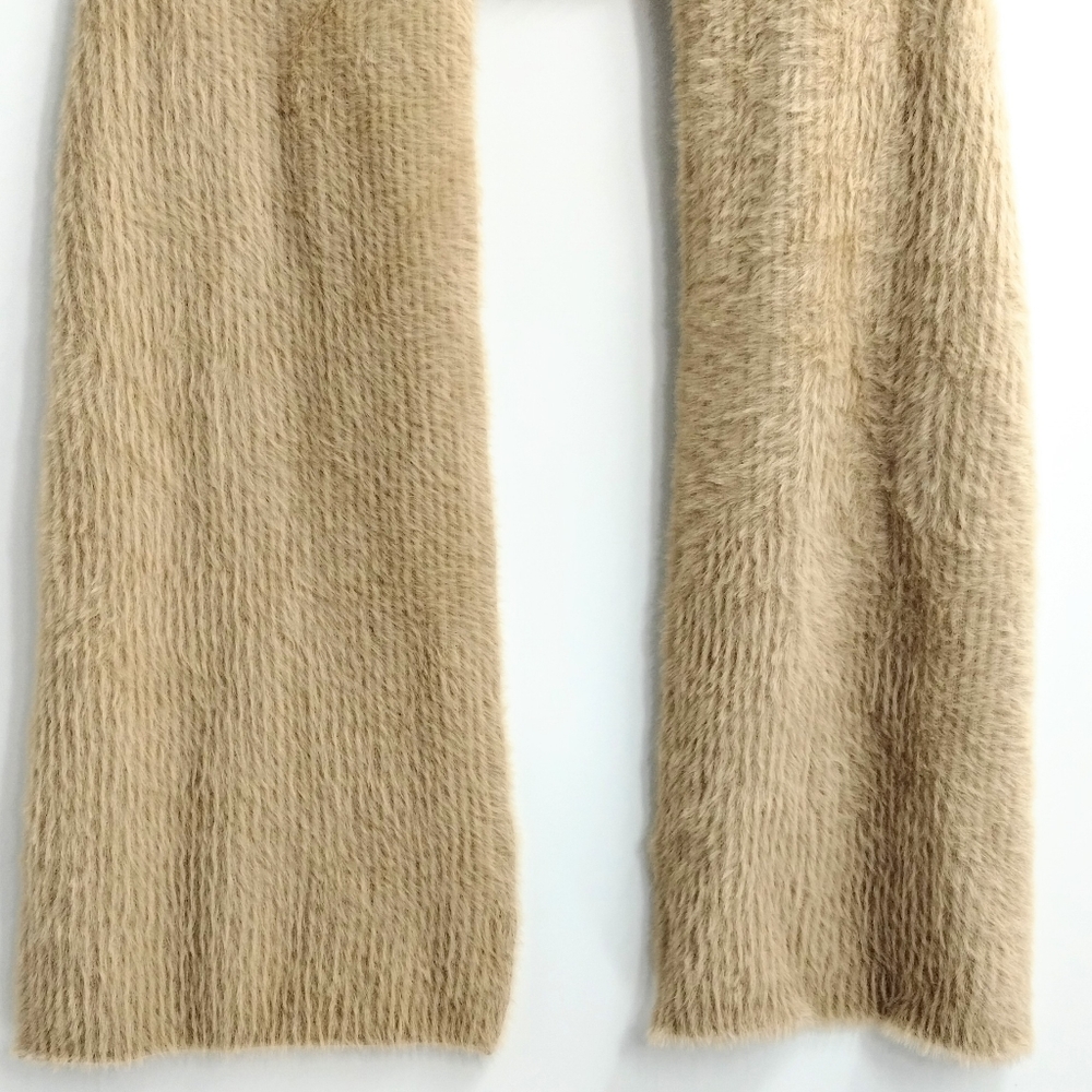 Banana‎ Republic Camel Tan Ribbed Eyelash Chenille Scarf - Picture 2 of 9